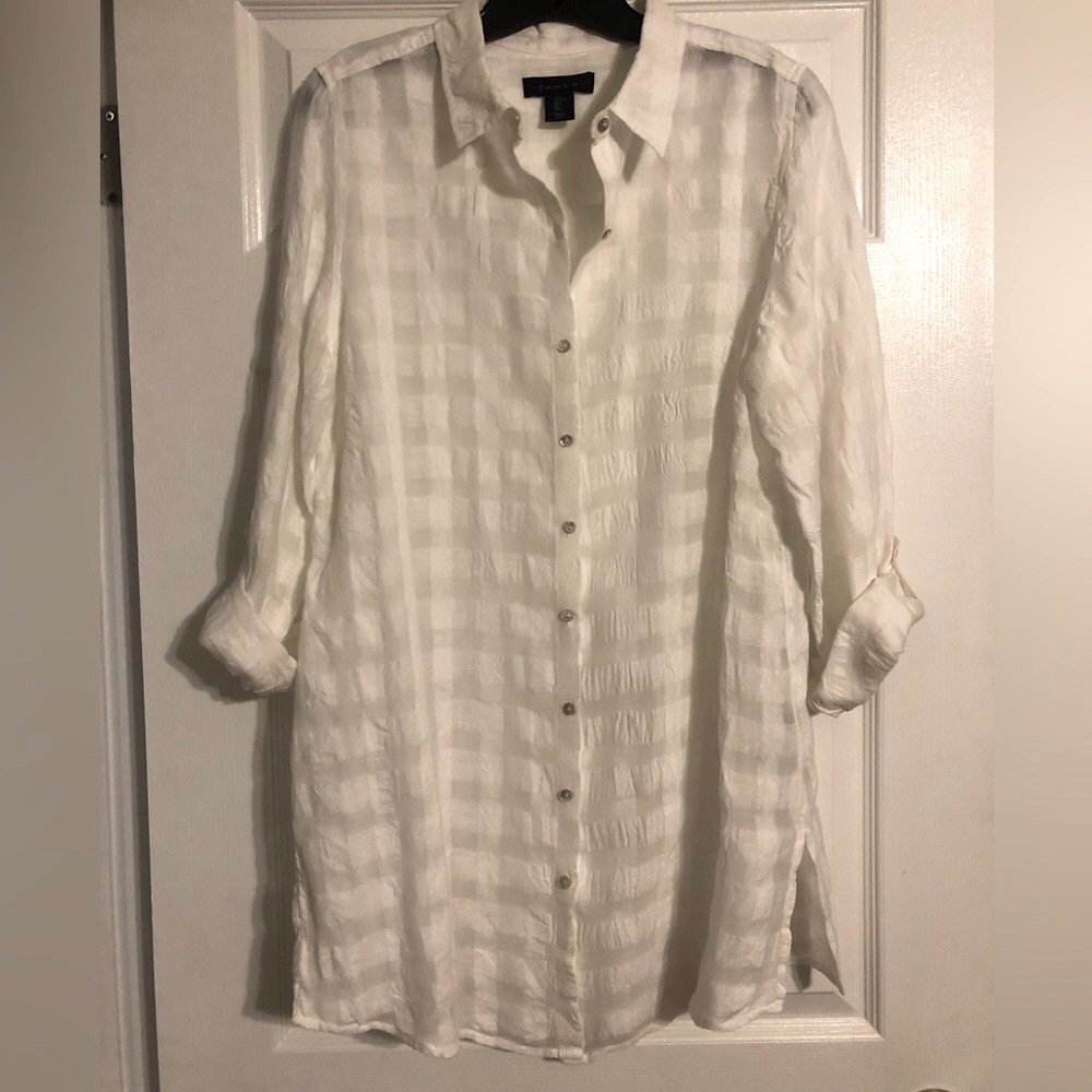 TAHARI White Linen Shirt Long Sleeve, Light and Airy Iridescence Buttons
